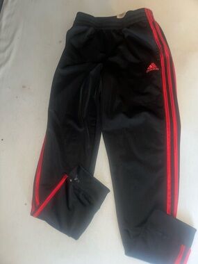 Kids Size L adidas Black Sweatpants with Red Side Stripes